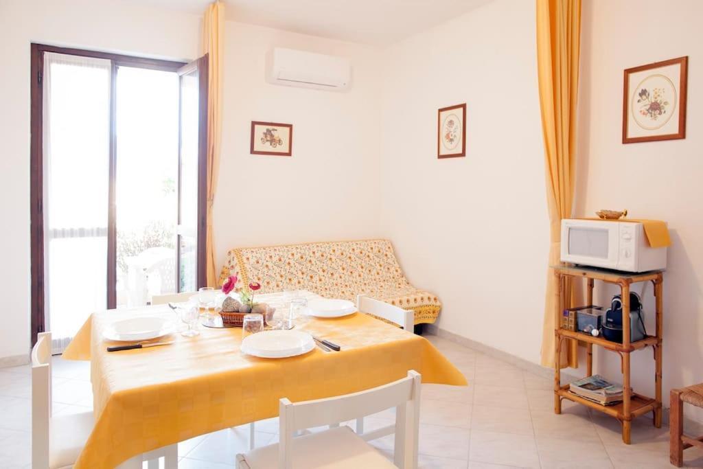 Free Parking & Wi-fi - 10 Min Dal Mare Hébergement de vacances Villasimius